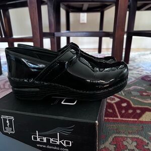 Dansko Black Patent Leather clog